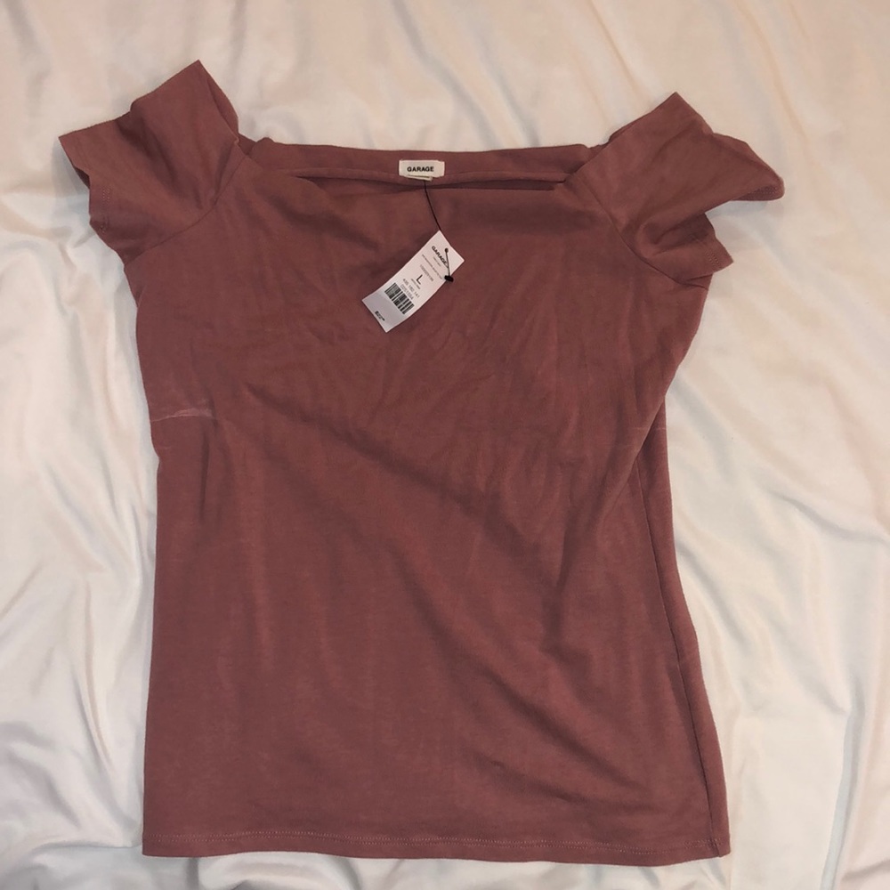 Garage NWT Mauve Short Sleeve Top